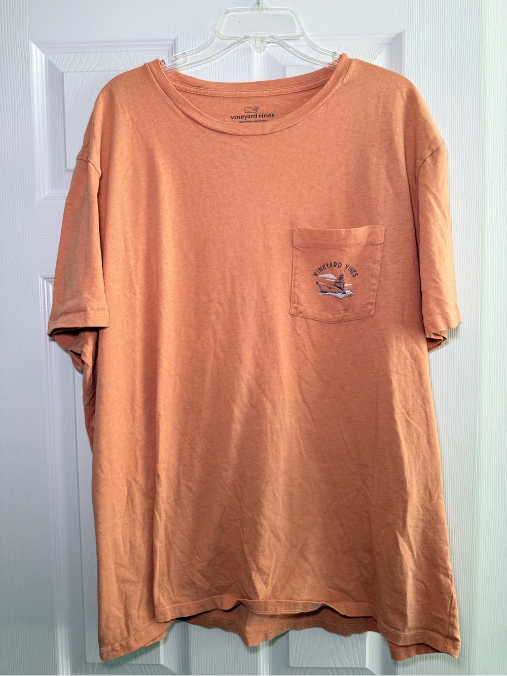 Vineyard Vines Short-Sleeve Pocket Tee in Rust